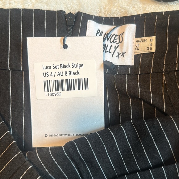 Princess Polly Set - Picture 2 of 2